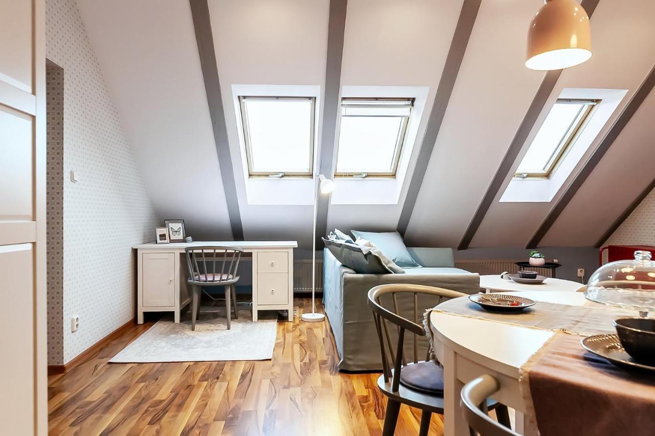 Attic Apartment On Waterfront / View / Netflix Prága Kültér fotó
